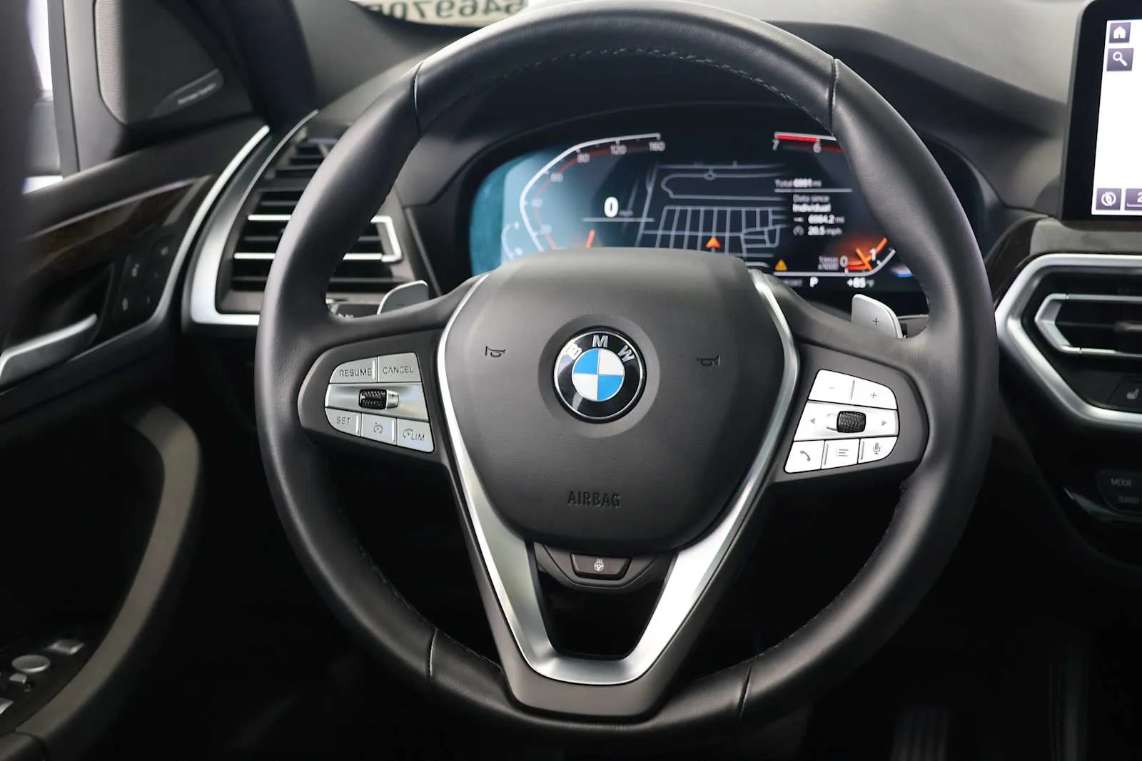 Certified Used 2025 Phytonic Blue Metallic BMW xDrive30i image 25