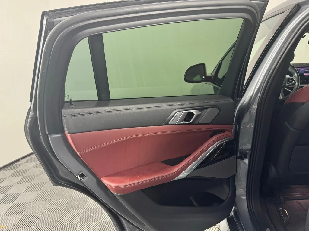 Certified Used 2024 Gray BMW xDrive40i image 19