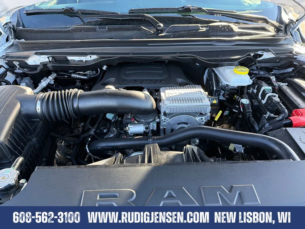 New 2026 Bright White Clearcoat RAM Big Horn/Lone Star image 22