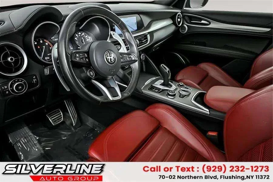Used 2023 Vulcano Black Metallic Alfa Romeo Veloce image 11