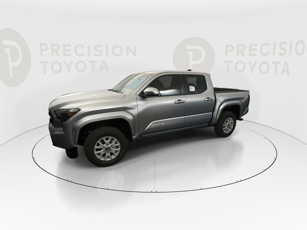 2026 Toyota Tacoma SR5 - Photo 9