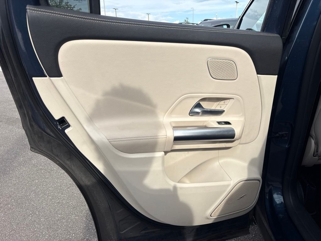2023 Mercedes-Benz GLA Base - Photo 14