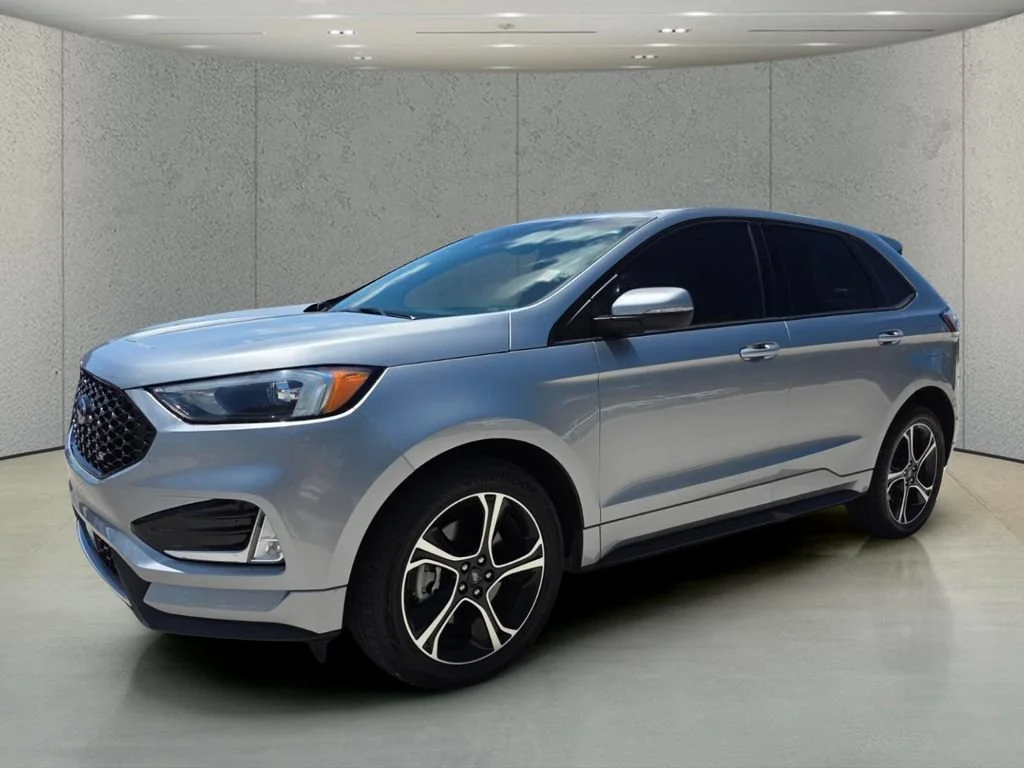 Used 2020 Silver Metallic Ford ST image 8