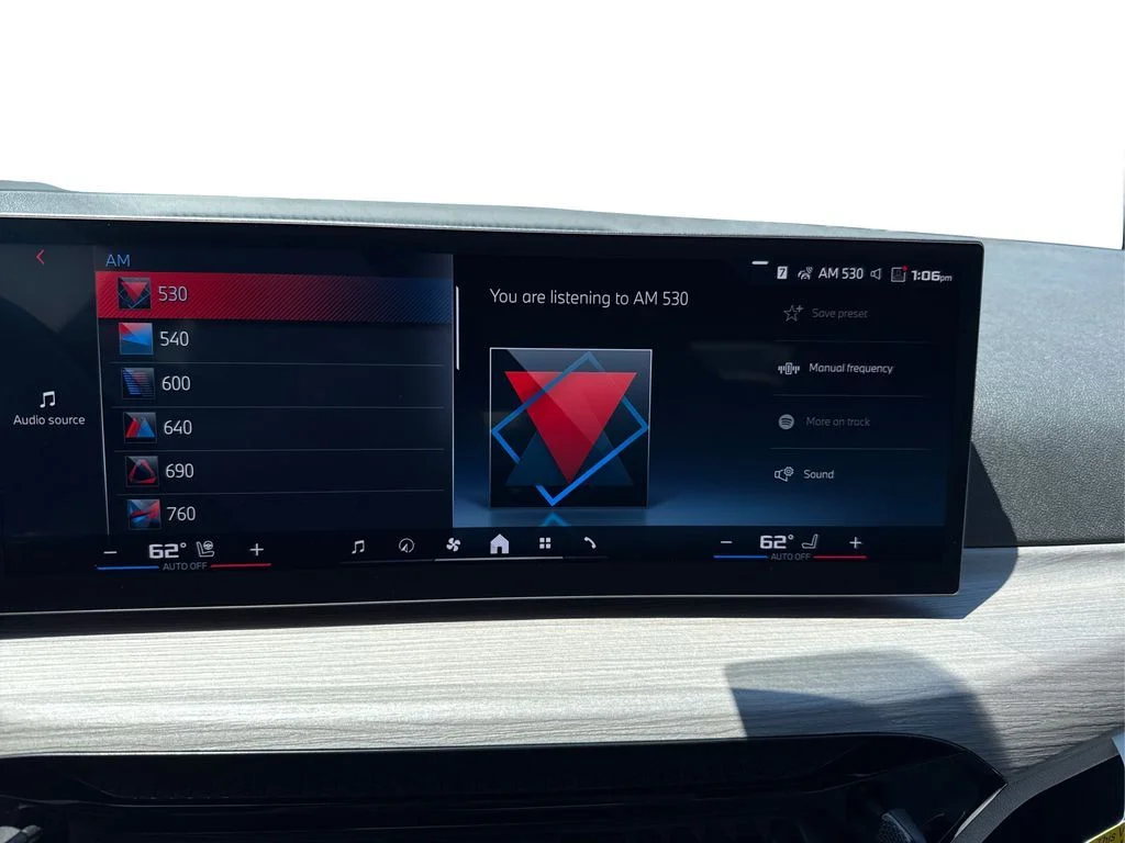 2026 BMW 4 Series M440i - Photo 21