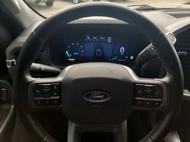 Used 2024 Black Ford XLT image 29