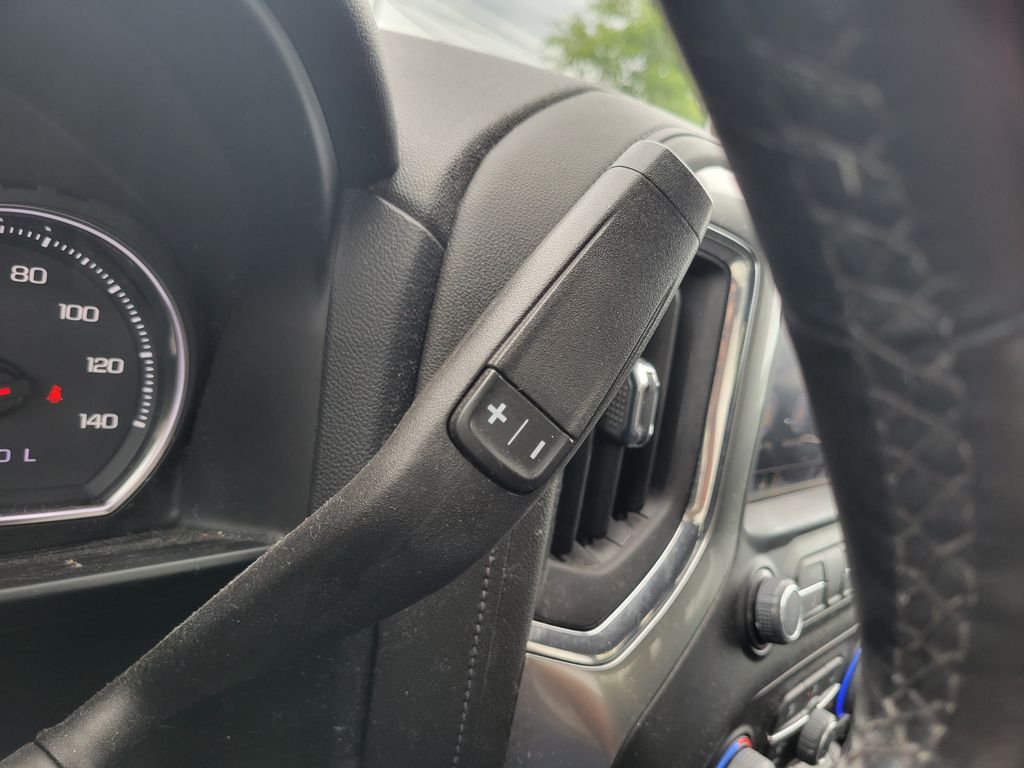 Used 2022 Summit White Chevrolet LT image 18
