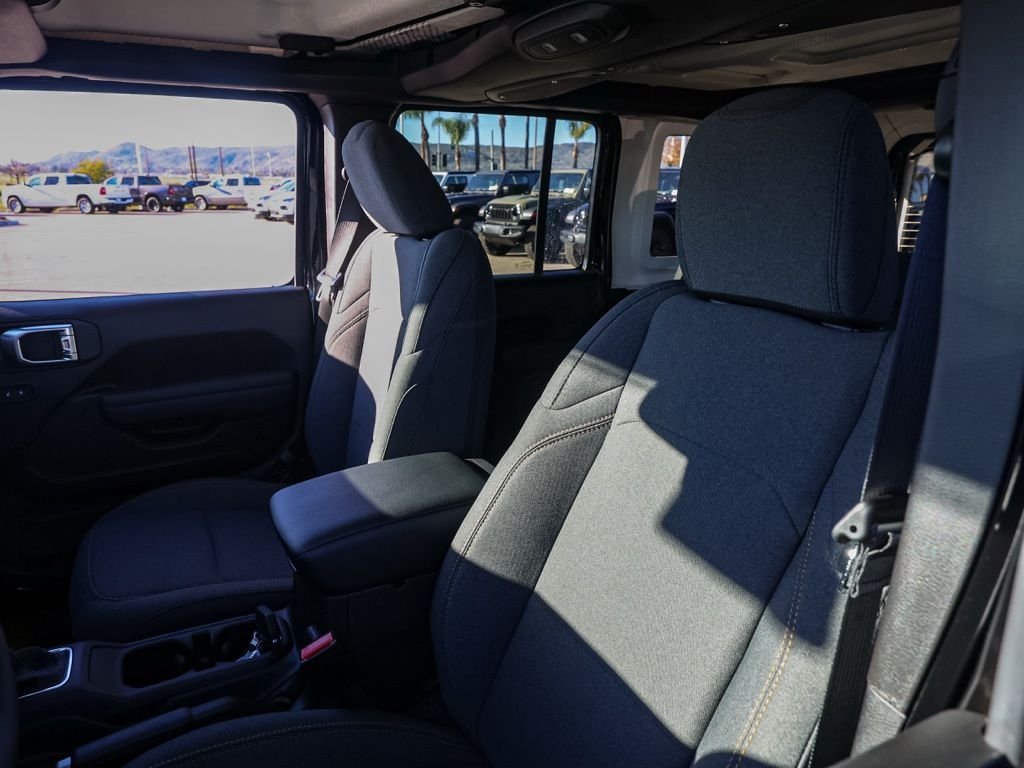 New 2026 Black Clear-Coat Exterior Paint Jeep Willys image 13