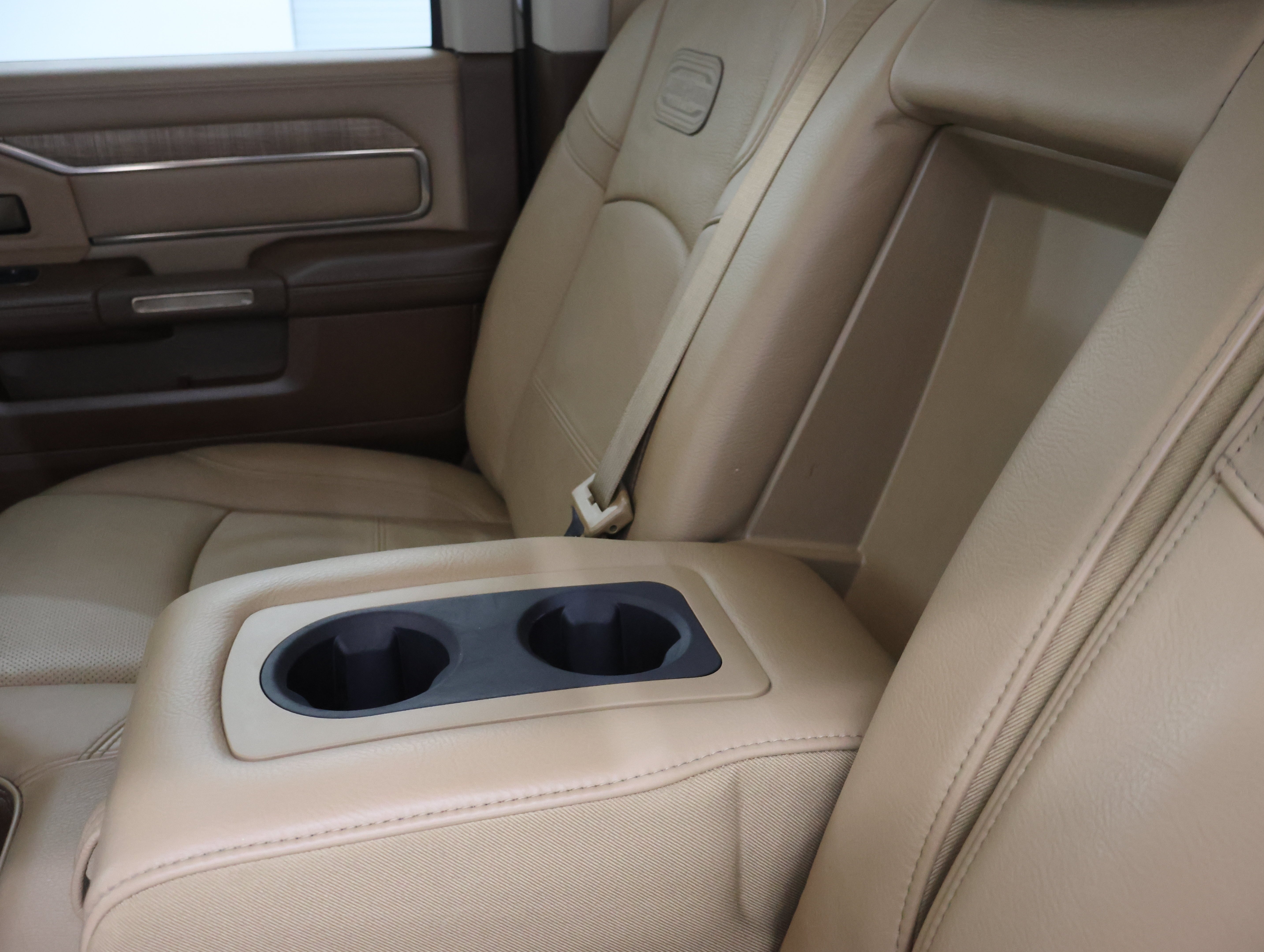 Used 2019 Pearl White Ram 4x4 Crew Cab Longhorn: CREW-SHORT-LARAMIE LONGHORN-6.7L DIESEL-TOW TECH-ADAPTIVE CRUISE image 43