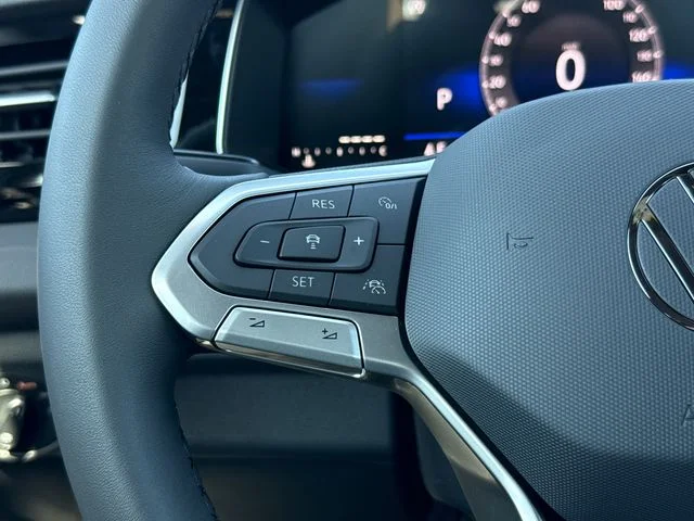 New 2026 Monterey Blue Pearl Volkswagen 1.5T Sport image 31