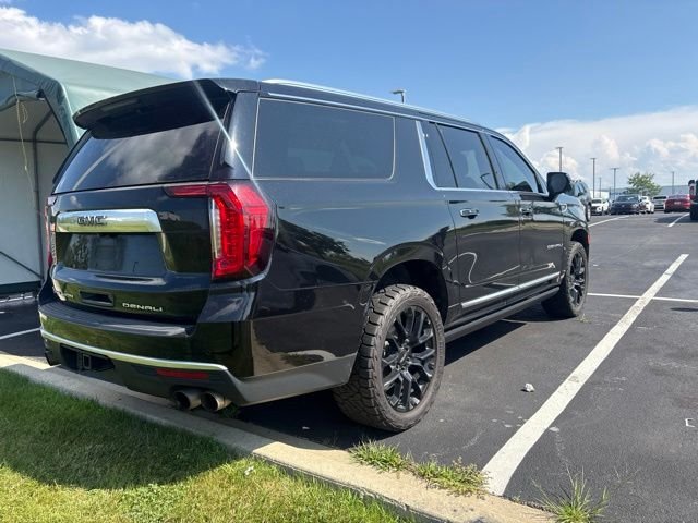 Used 2023 Black GMC Denali image 5