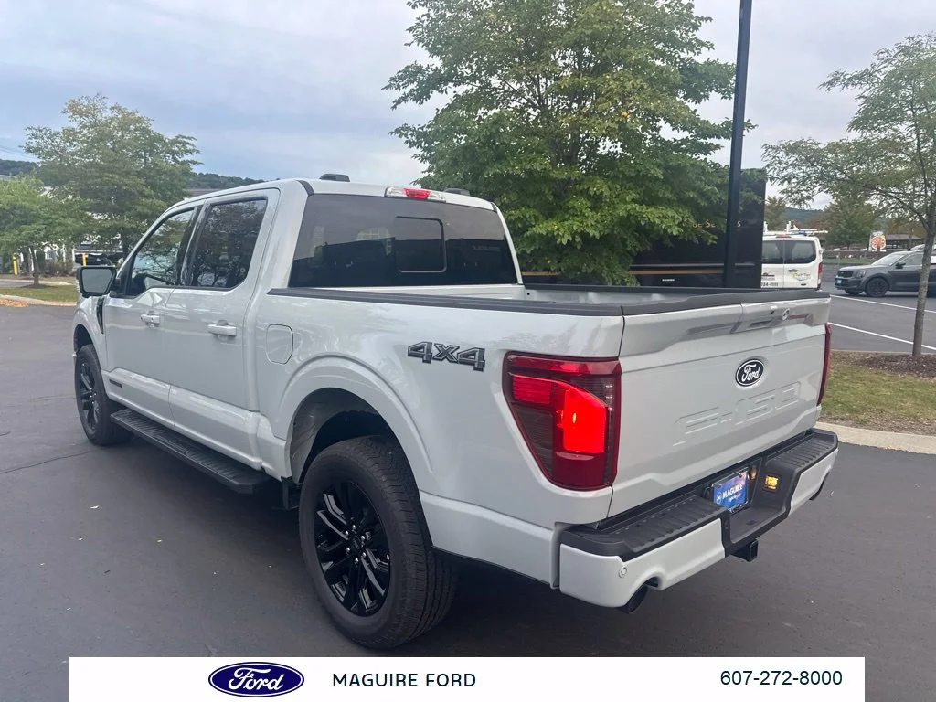 New 2026 Avalanche Ford XLT image 6