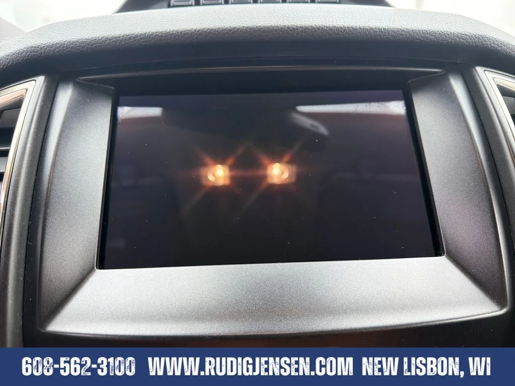 Used 2021 Silver Ford XLT image 20