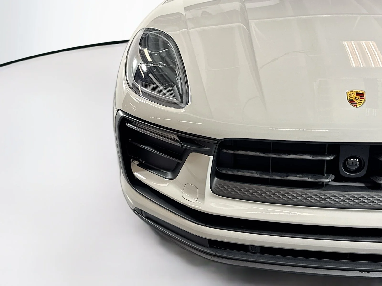 2026 Porsche Macan Base - Photo 28