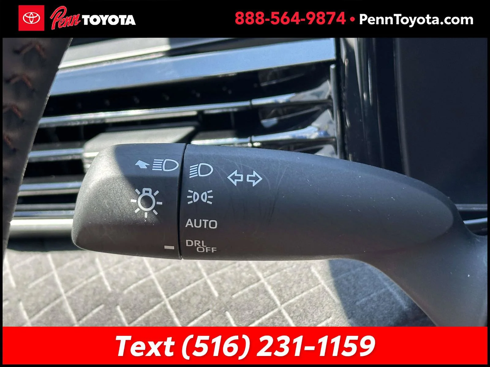 Used 2026 RESERVOIR BLUE Toyota XLE image 33