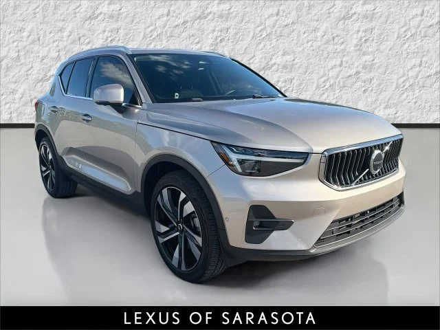 2024 Volvo XC40
