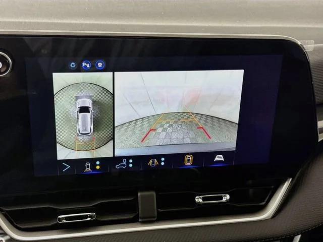 New 2027 Sterling Gray Metallic Chevrolet LT image 15