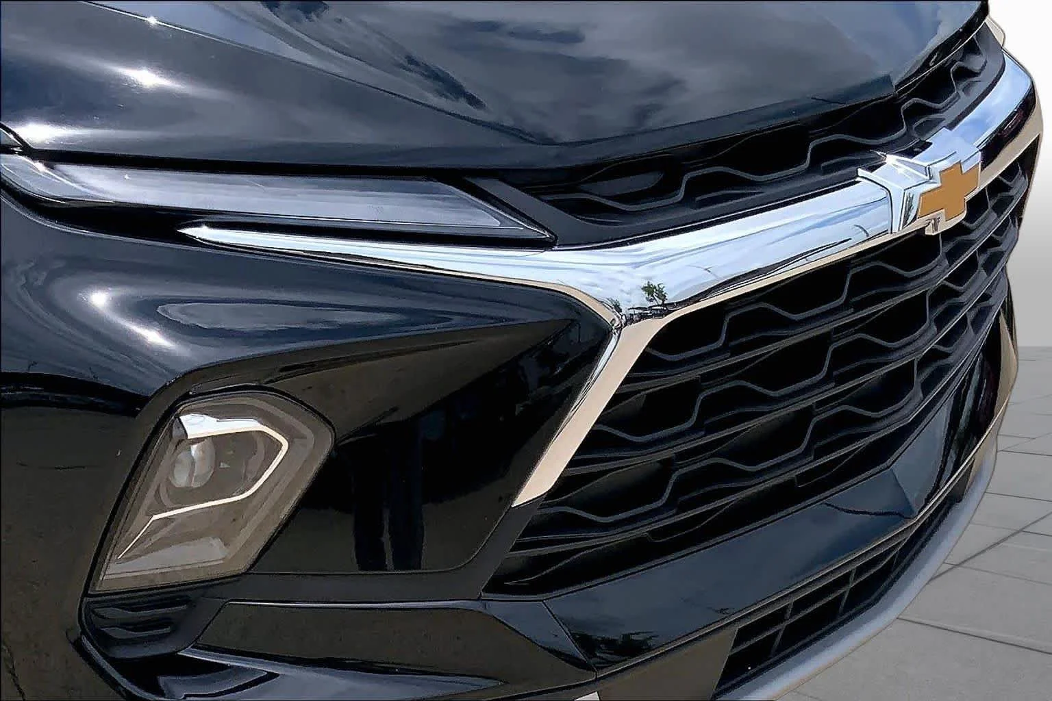 Used 2025 Black Chevrolet LT image 28