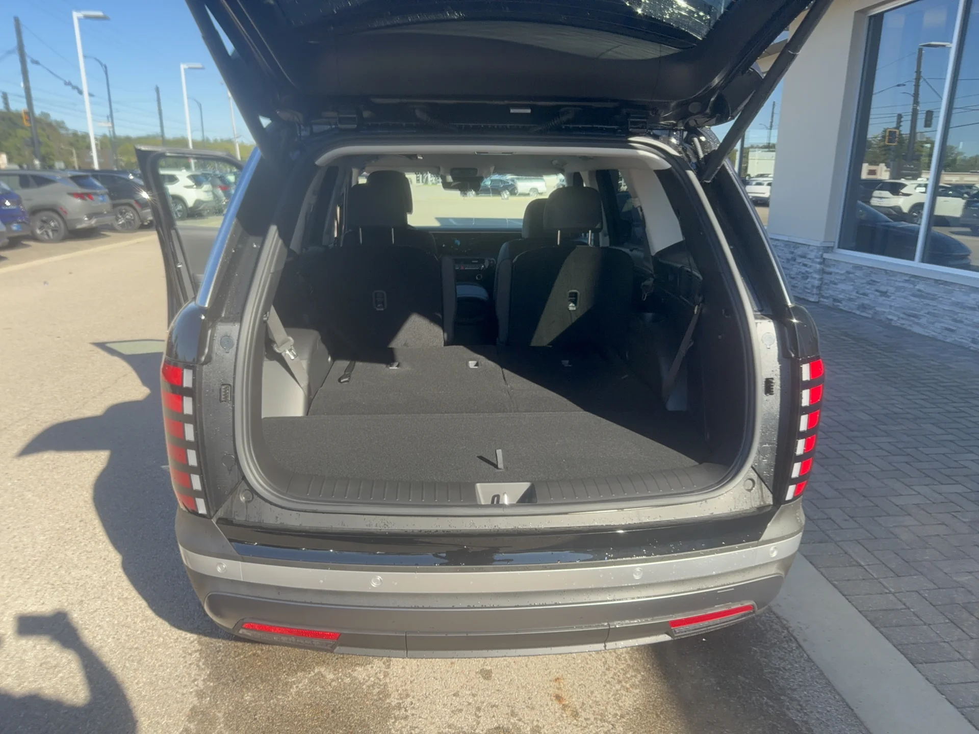 New 2026 Abyss Black Pearl Hyundai SEL 7P image 8