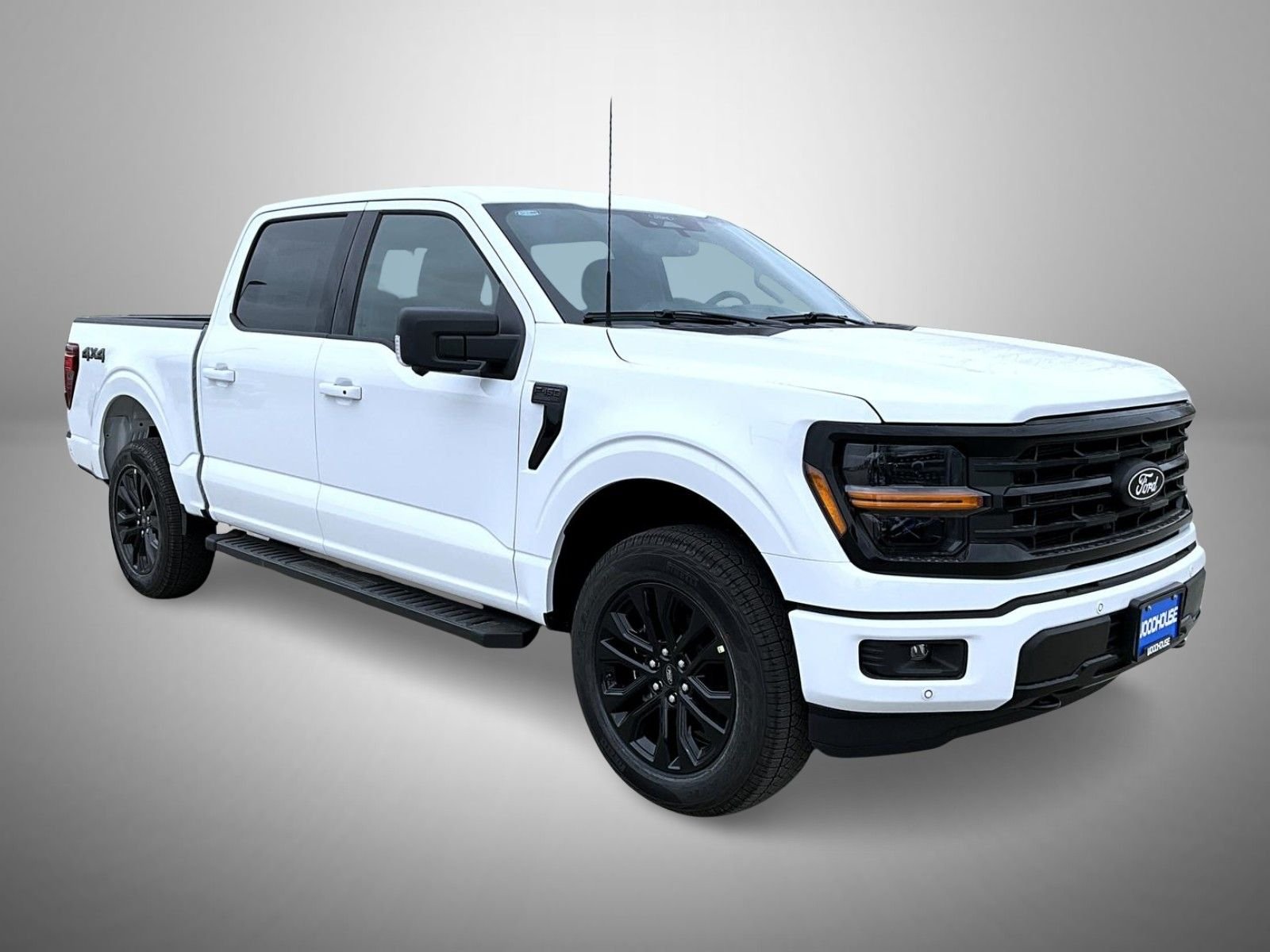 New 2026 Oxford White Ford XLT image 3