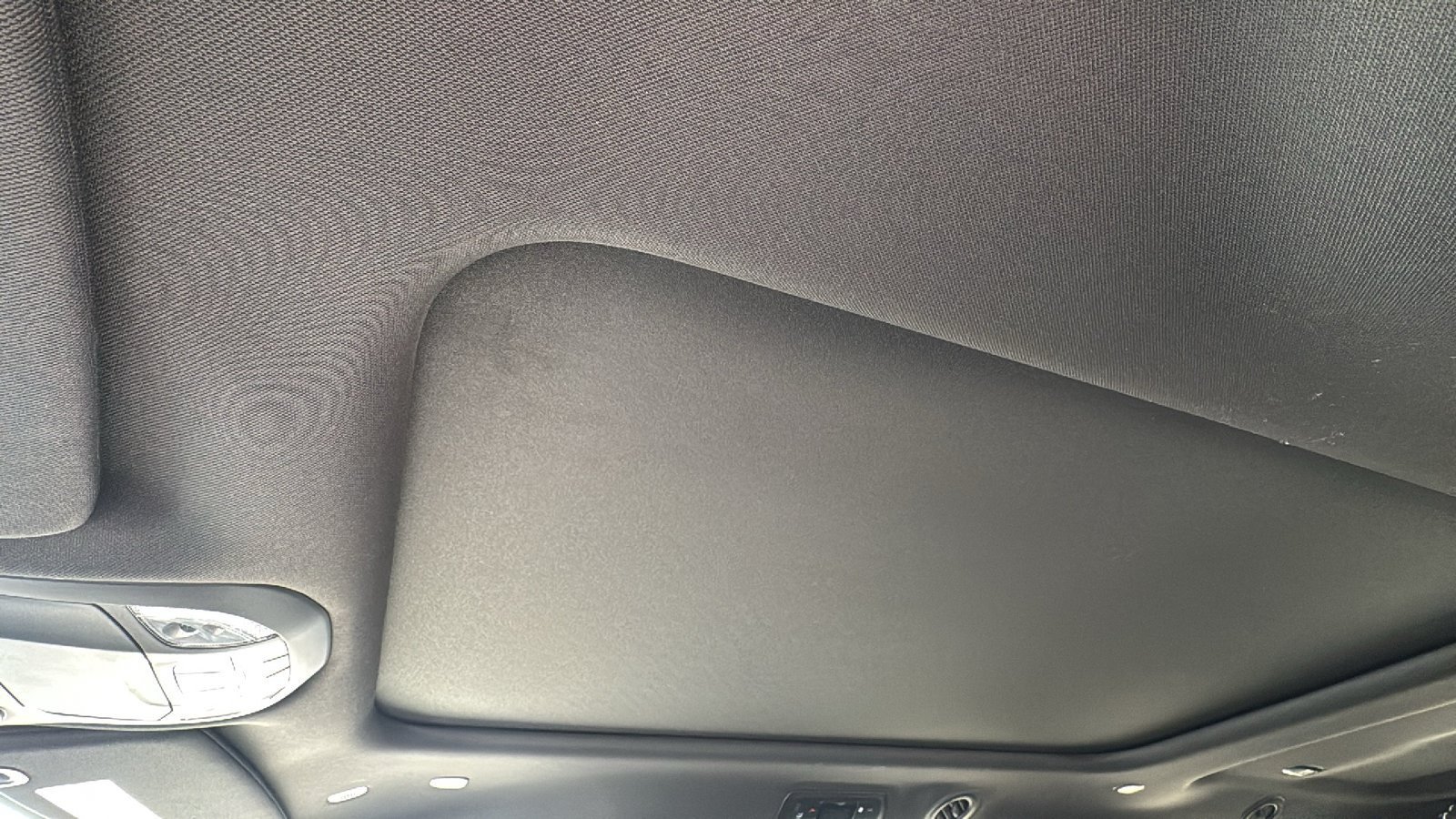 2026 Chrysler Pacifica Limited - Photo 11