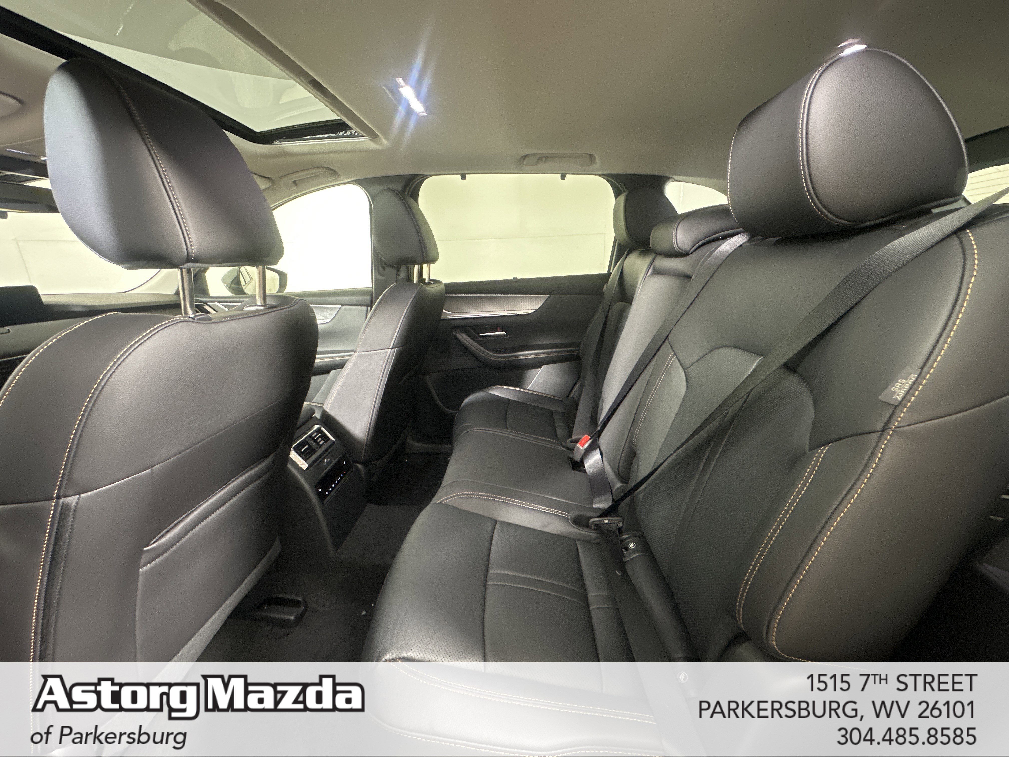 New 2026 Jet Black Mica Mazda 3.3 Turbo Preferred AWD image 23