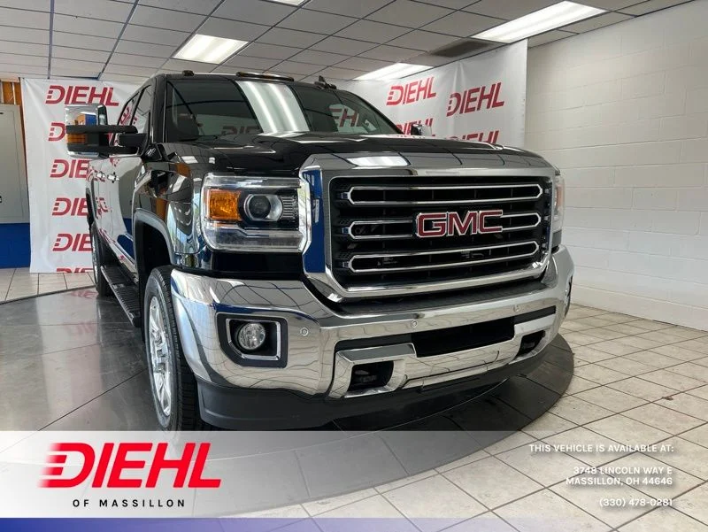 2017 GMC Sierra 4WD Crew Cab Standard Box SLT's photo