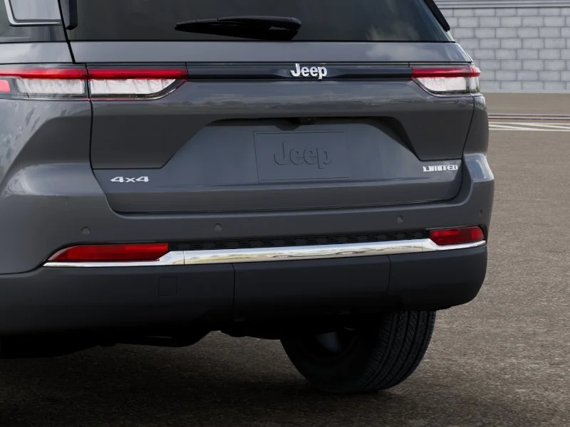 New 2027 Sting-Gray Clearcoat Jeep Limited image 13