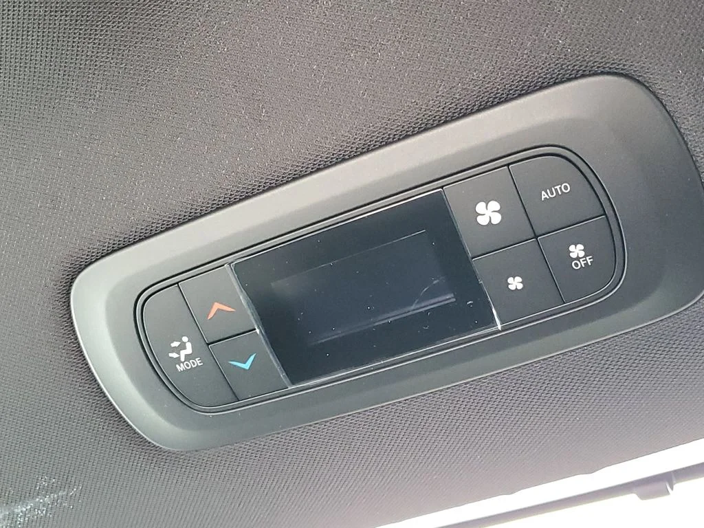 2026 Chrysler Pacifica Select - Photo 36