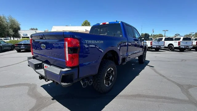 New 2026 Blue Ford Lariat image 4