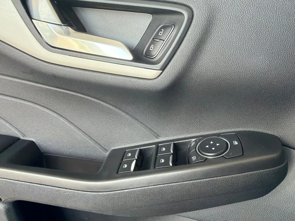 Used 2022 Blue Ford SEL image 22