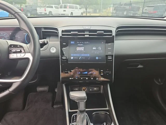 Used 2022 Black Hyundai SEL image 18