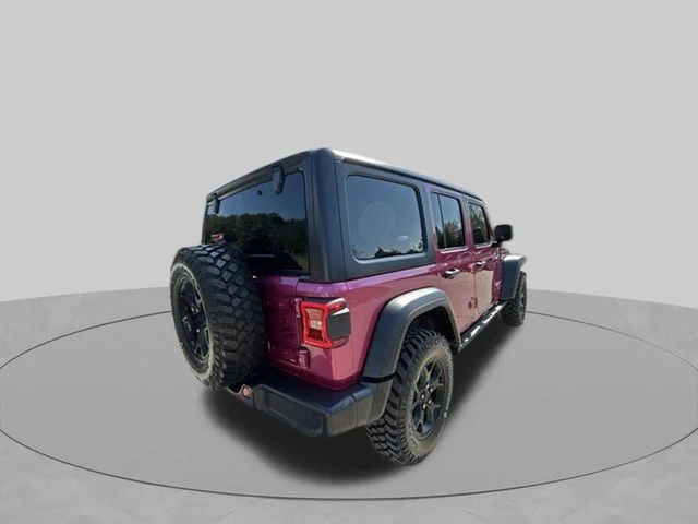 Used 2021 Red Jeep Unlimited Willys image 3