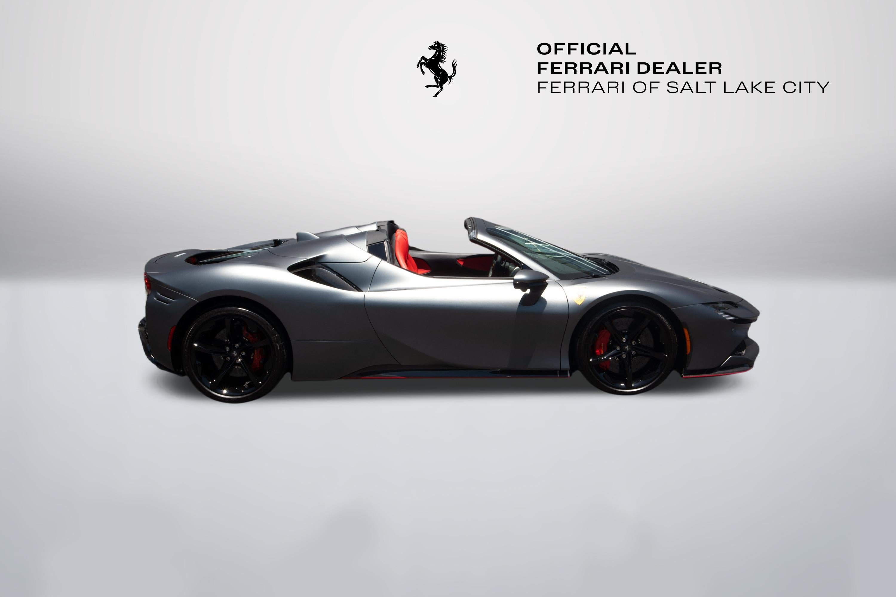 Certified Used 2024 Grigio Silverstone Opaco Ferrari  image 7