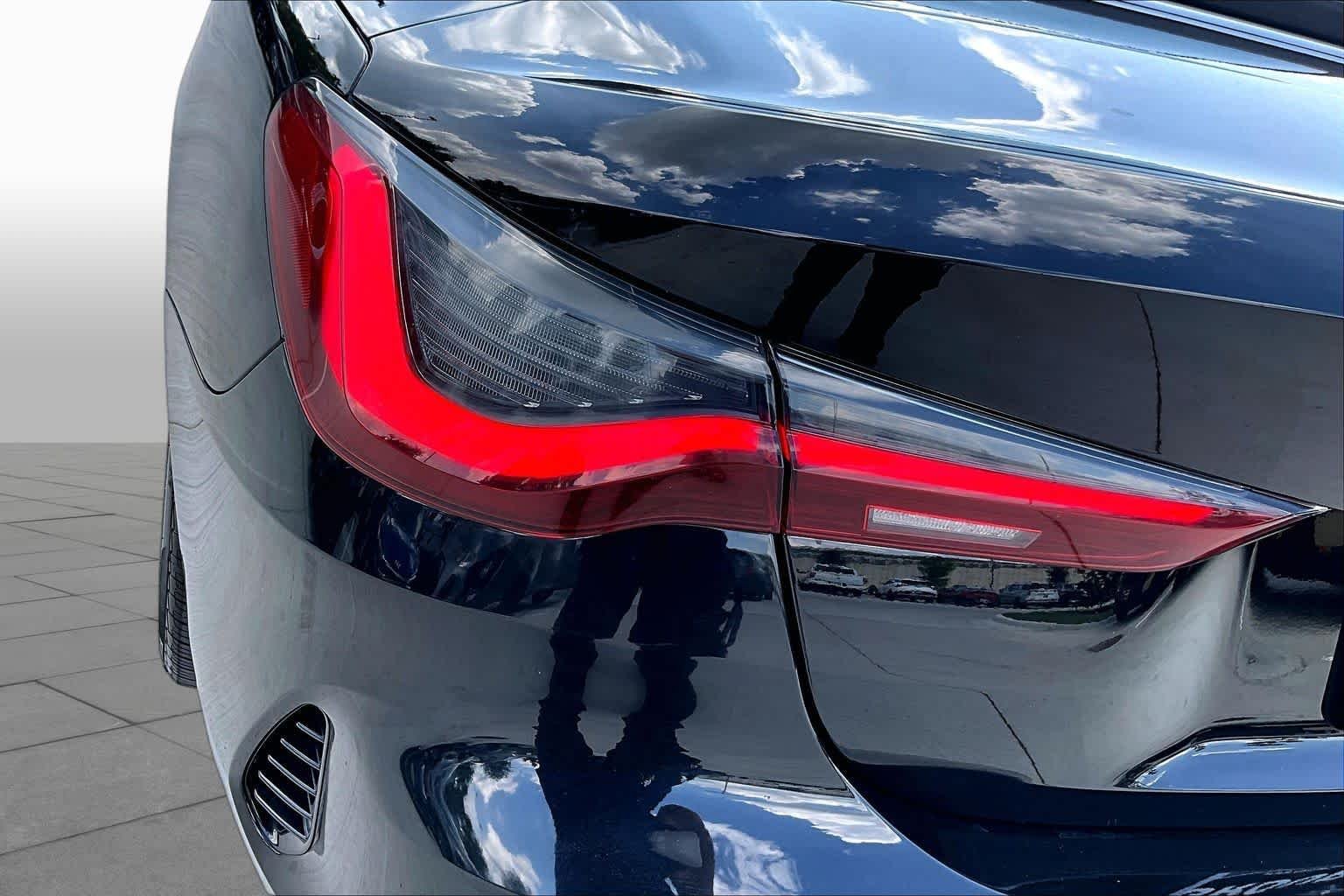 Used 2024 Jet Black BMW 430i image 27