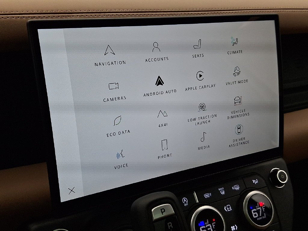 New 2026 Fuji White Land Rover X-Dynamic SE image 18