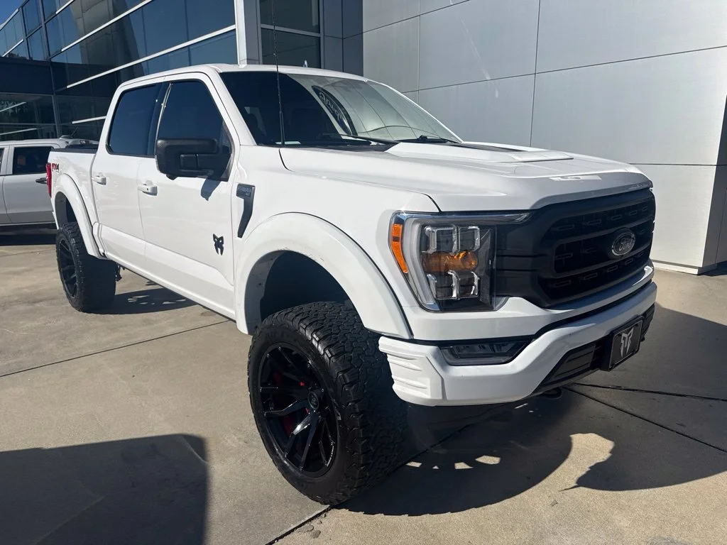 Certified Used 2023 Oxford White Ford XLT image 1
