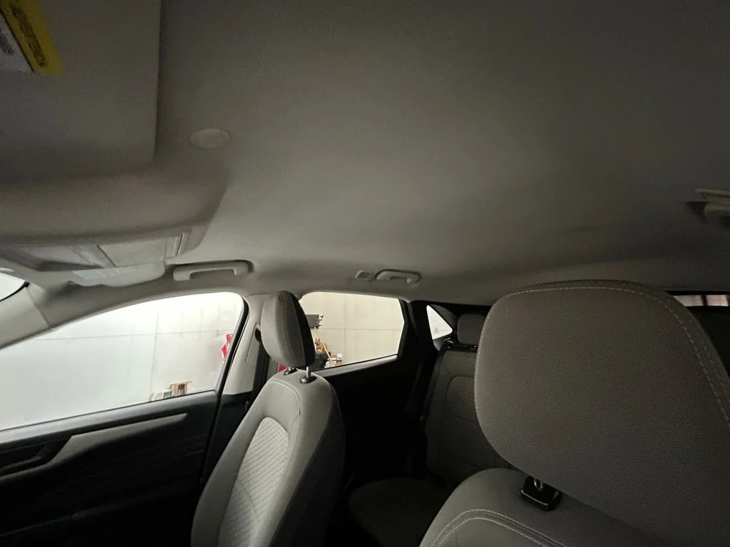 Used 2022 Gray Ford SE image 25