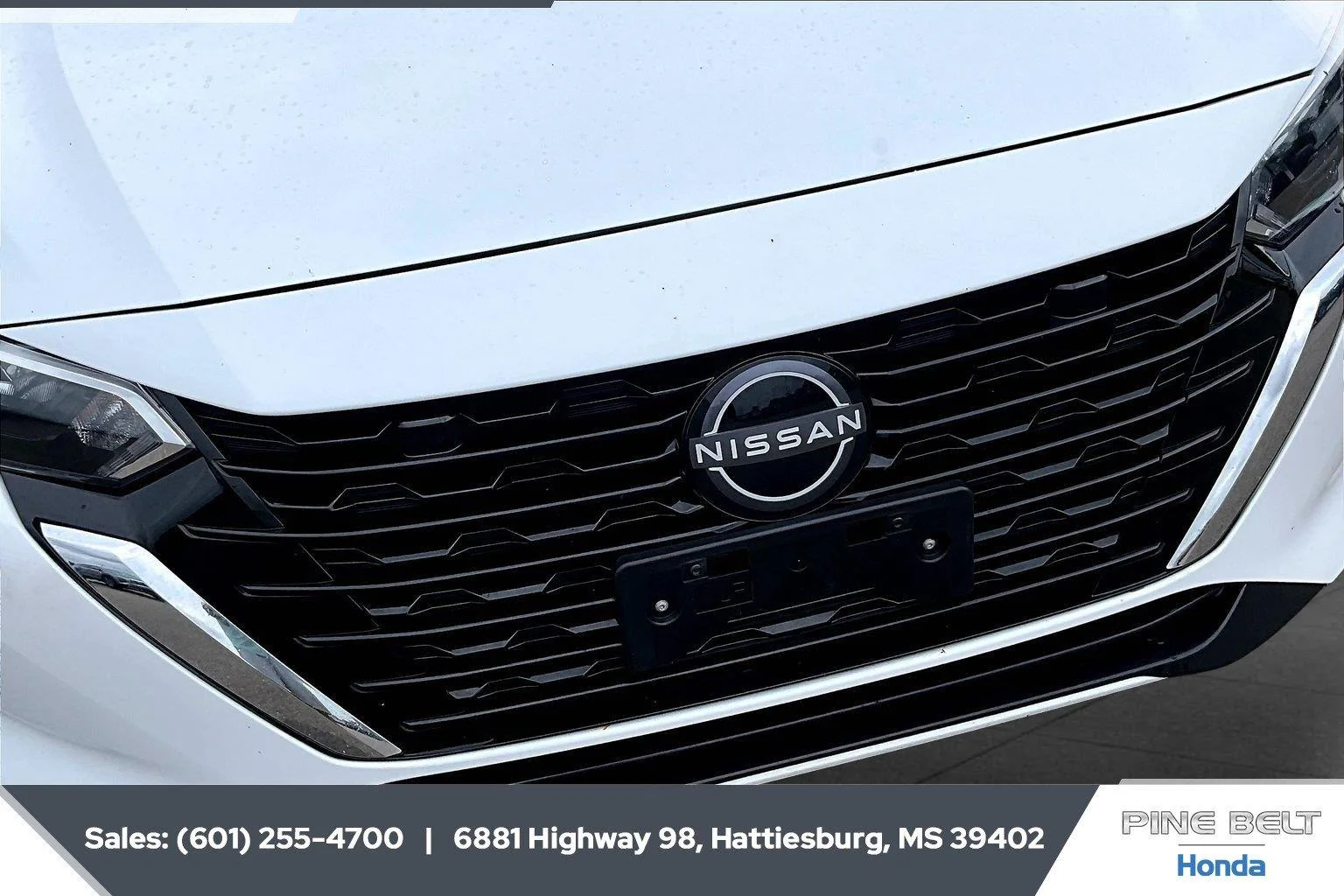 Used 2025 Fresh Powder Nissan SV image 21
