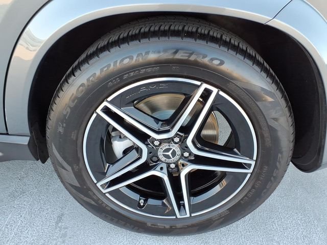 Certified Used 2024 Gray Mercedes-Benz GLE 580 image 24