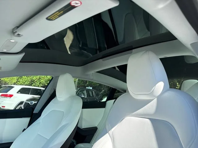 Used 2024 Pearl White Multi-Coat Tesla Base image 22