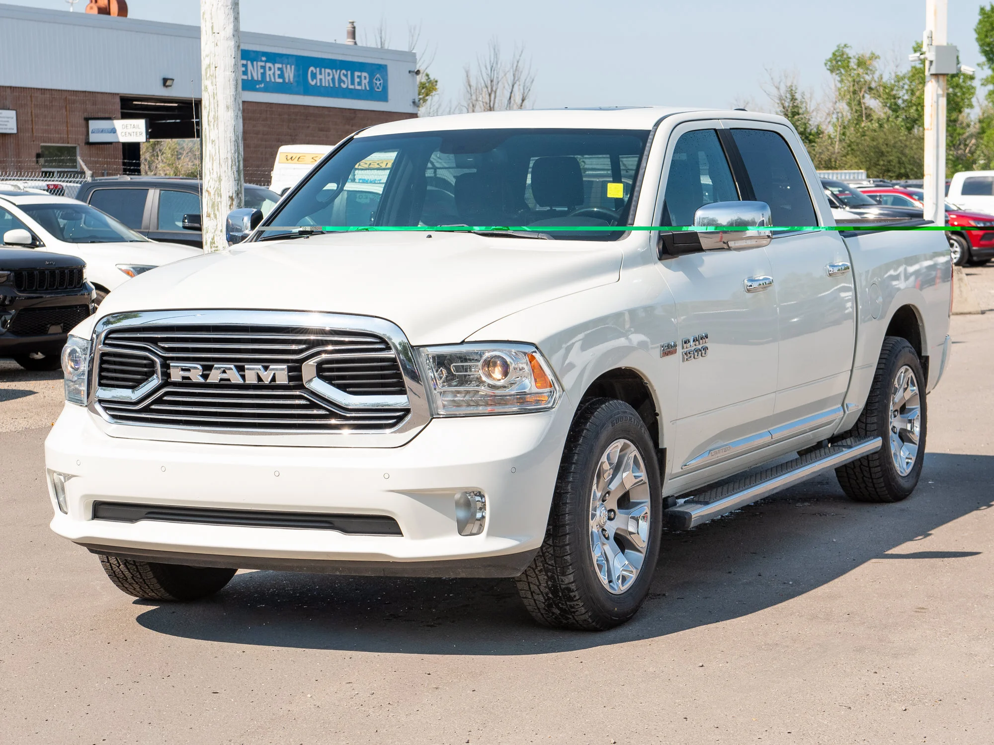Used 2016 White RAM Limited* | Crew Cab | 5.7L HEMI V8 | Heated/Ventilated Seats | Sunroof | Tonneau Cover | image 12