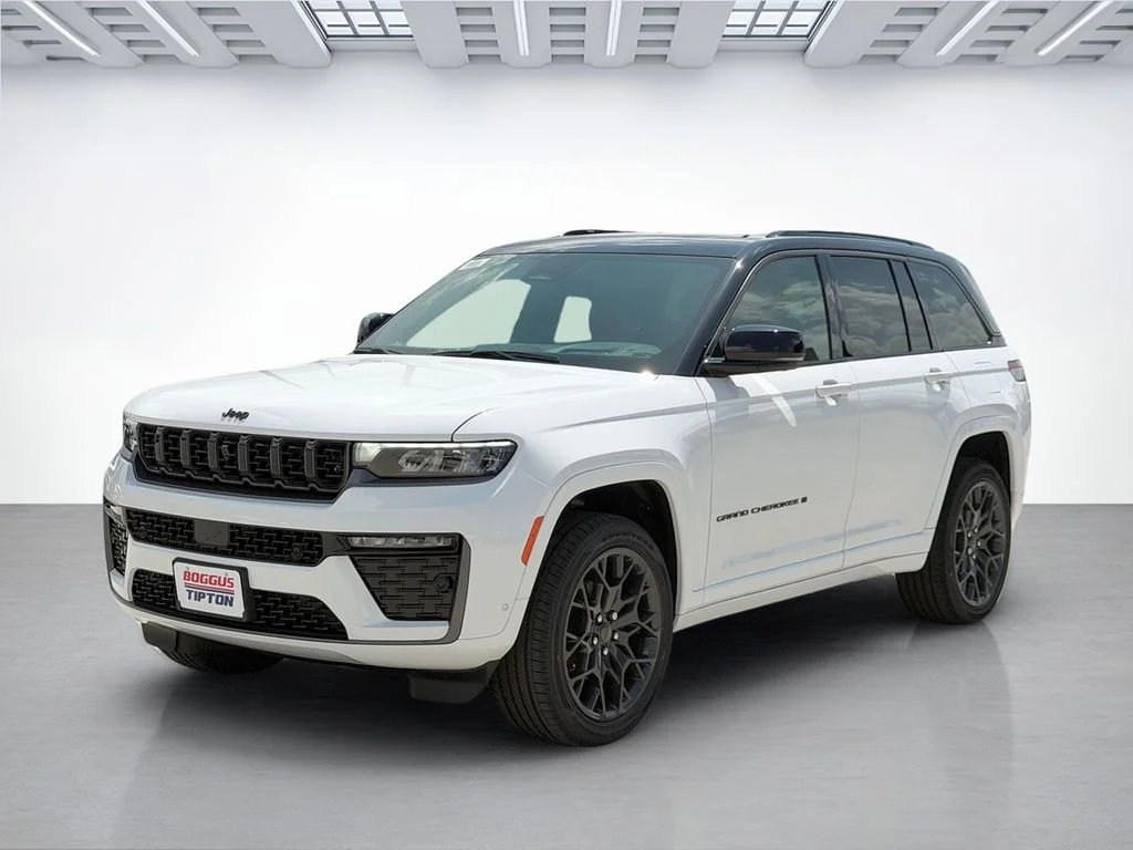 New 2026 Bright White Clear-Coat Exterior Paint Jeep Summit image 7