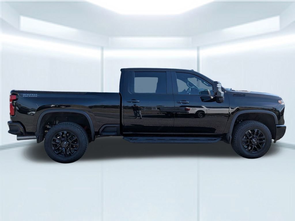 New 2026 Black Chevrolet LT image 8