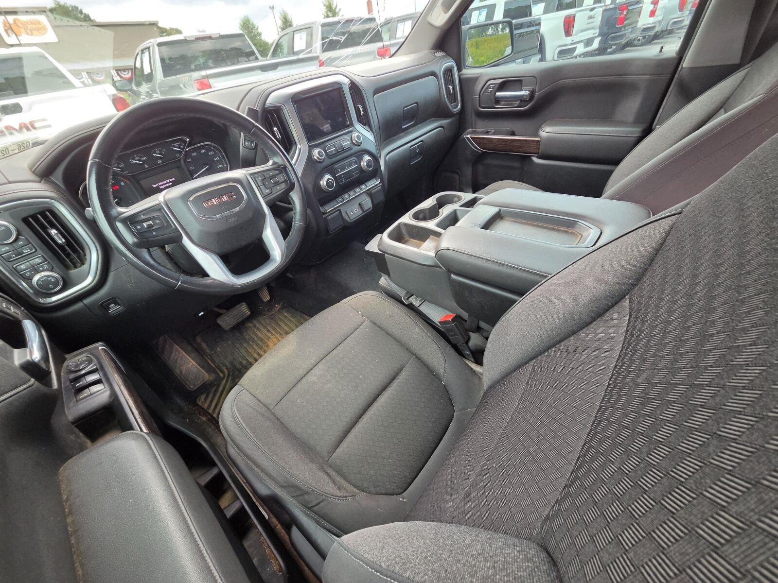 Used 2020 ONYX BLACK GMC Elevation image 10