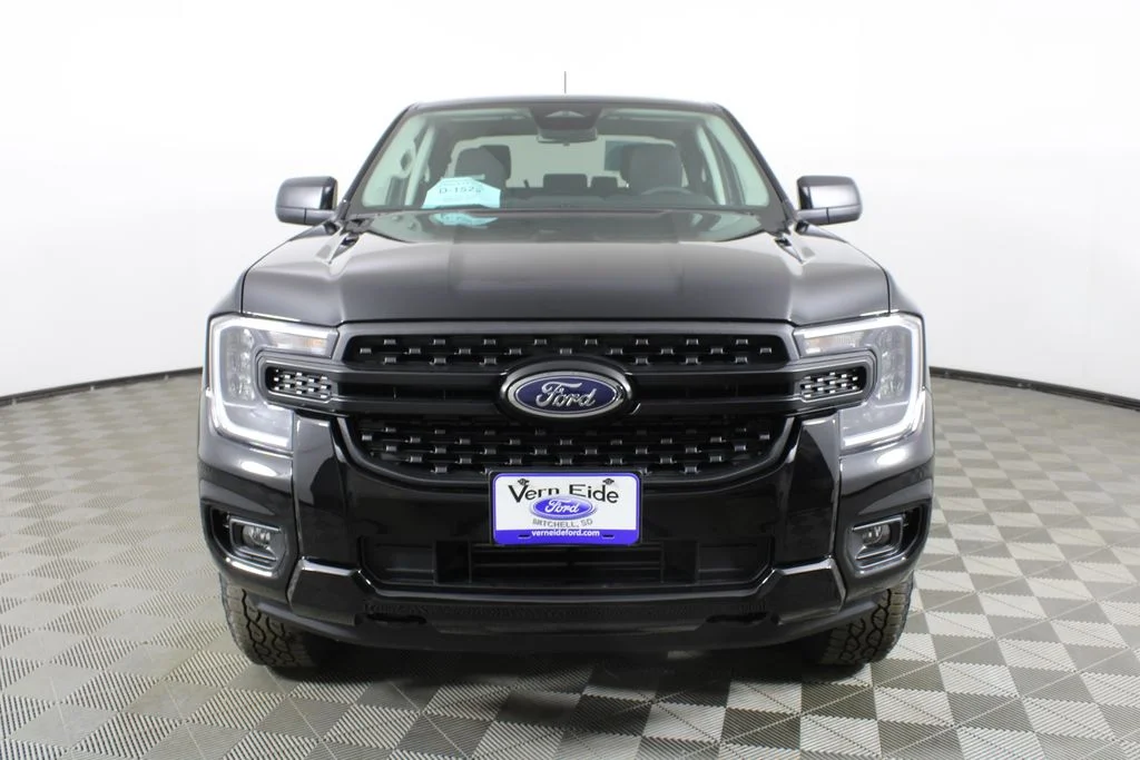 2025 Ford Ranger XL - Photo 2