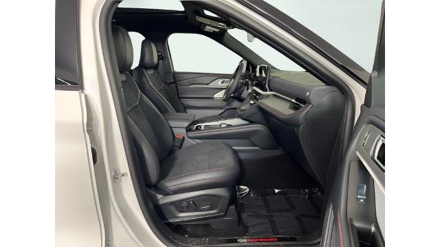 New 2026 Star White Metallic Tri-Coat Ford ST image 34