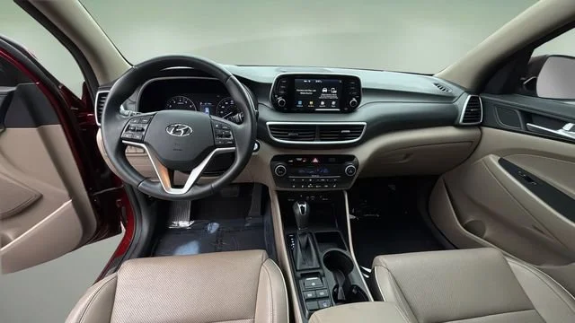 Used 2020 Gemstone Red Hyundai Limited image 16