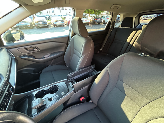Used 2024 Silver Nissan S image 24