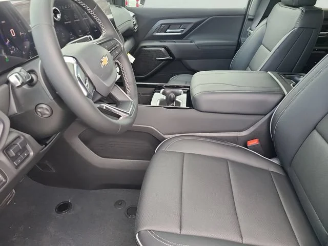 New 2026 Slate Gray Metallic Chevrolet LT - Extended Range image 18