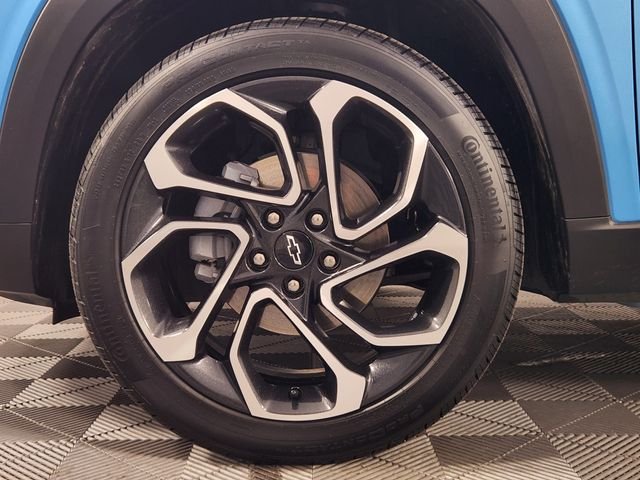 Used 2025 Blue Chevrolet 2RS image 22